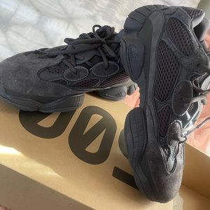 Yeezys 500